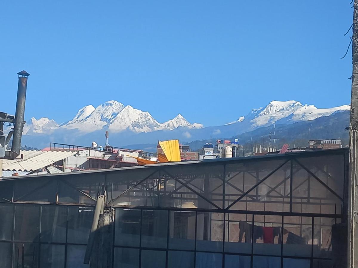 Big Mountain Hostel Huaraz  Esterno foto